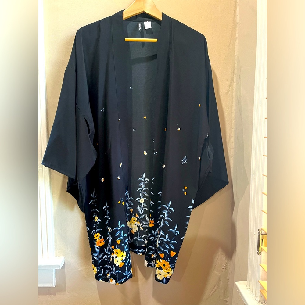 H&M, Floral Black Kimono Jacket, Size L